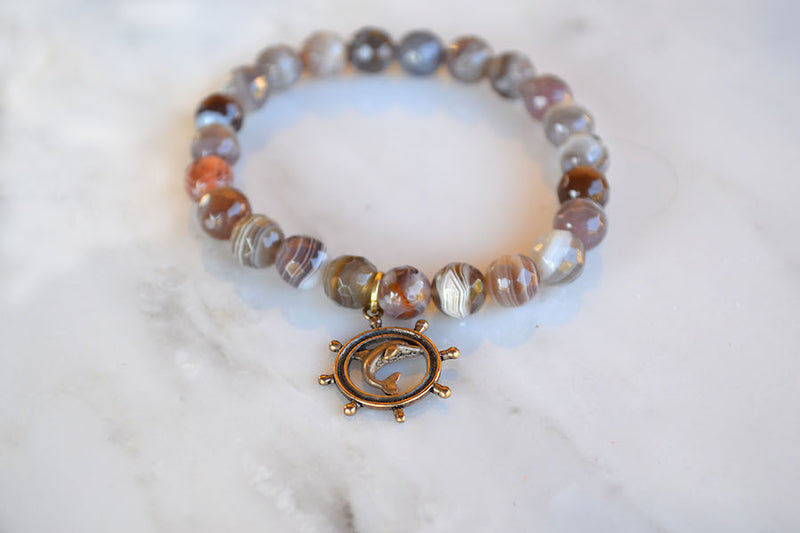 Dolphin Dutchess Agate