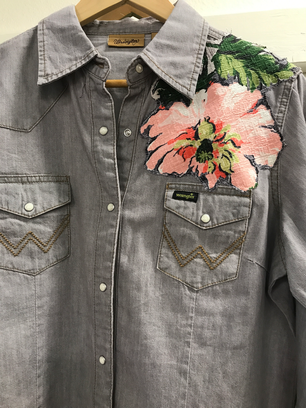 LBD wrangler grey peony jacket