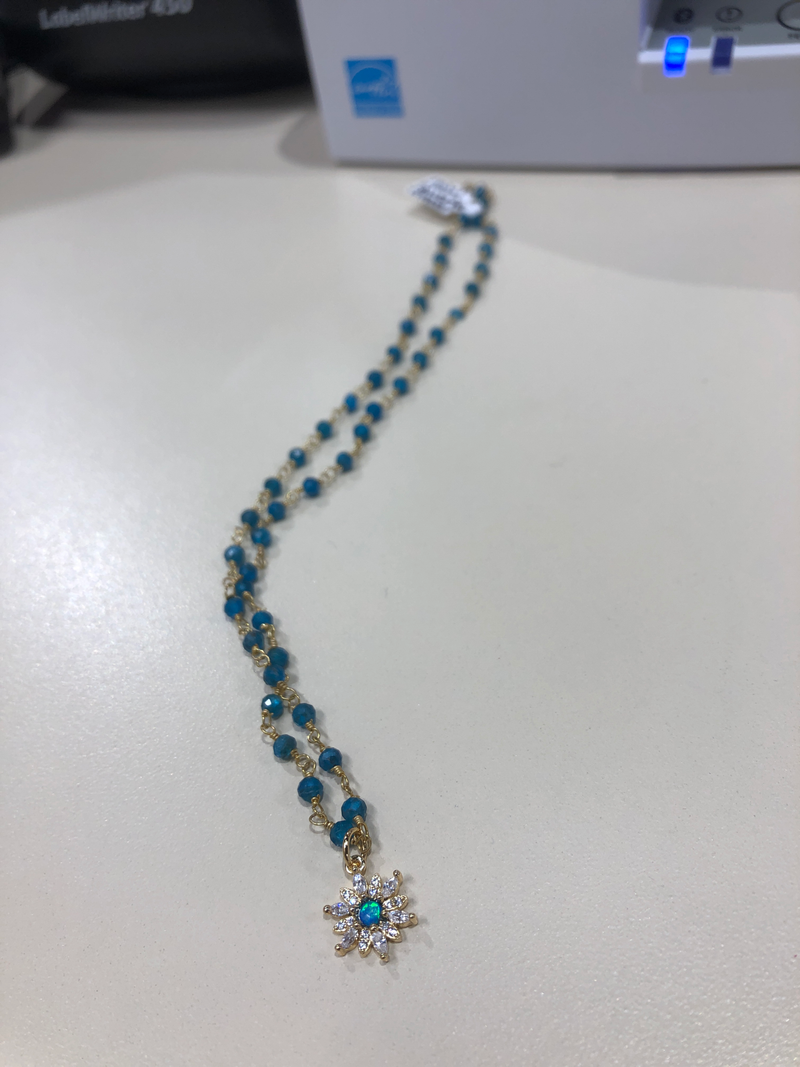 Mini Quartz Flower