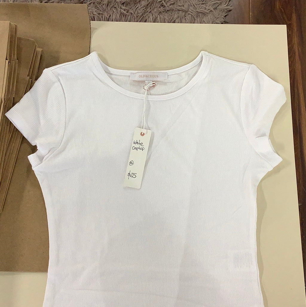 Oliv white crop top