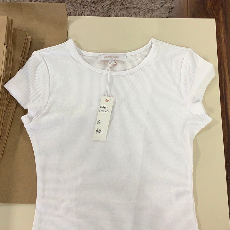 Oliv white crop top