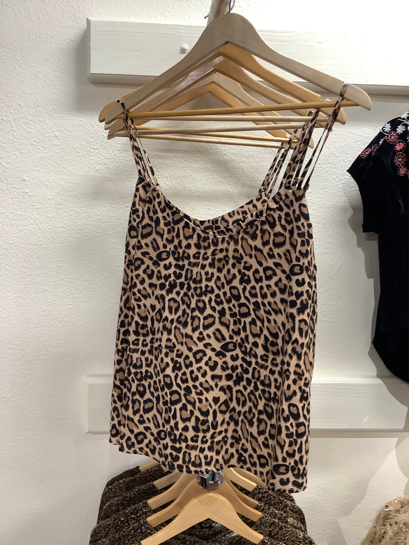 Oliv Cheetah Tank