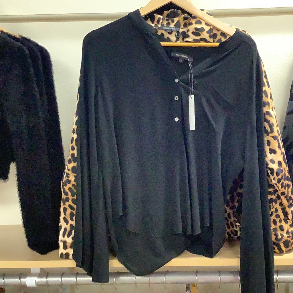 Oliv Midnight Top