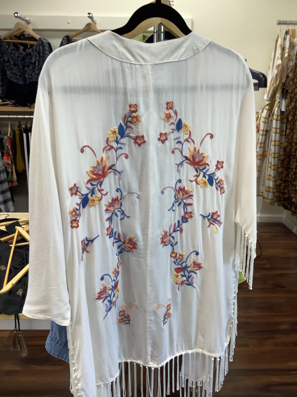 EC White Fringe Kimono