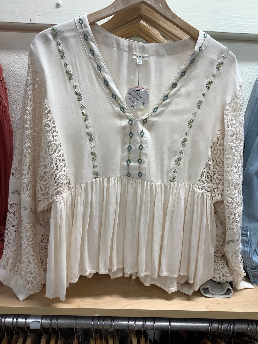 EC Lace Sleeve Top
