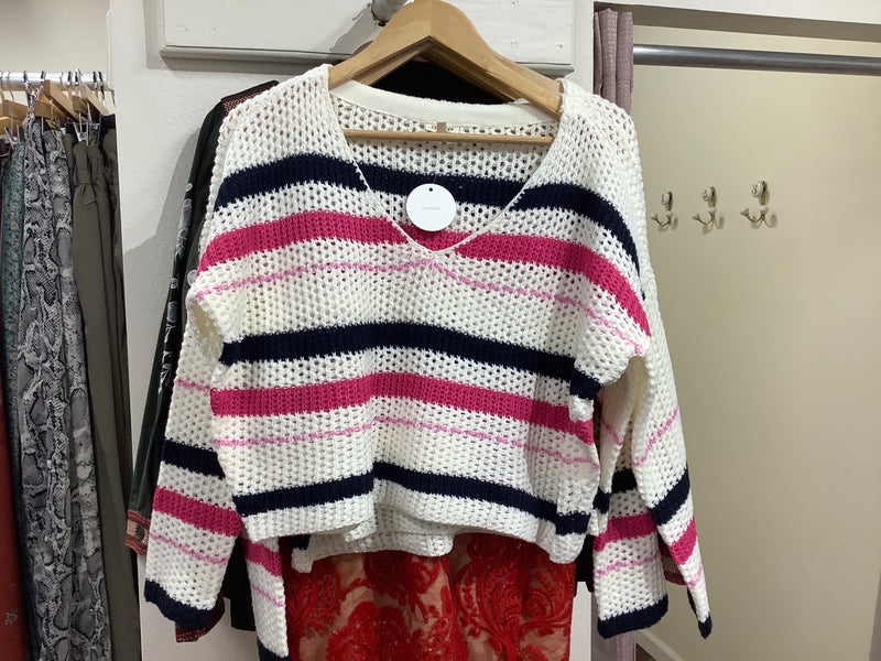 EC white stripe sweater