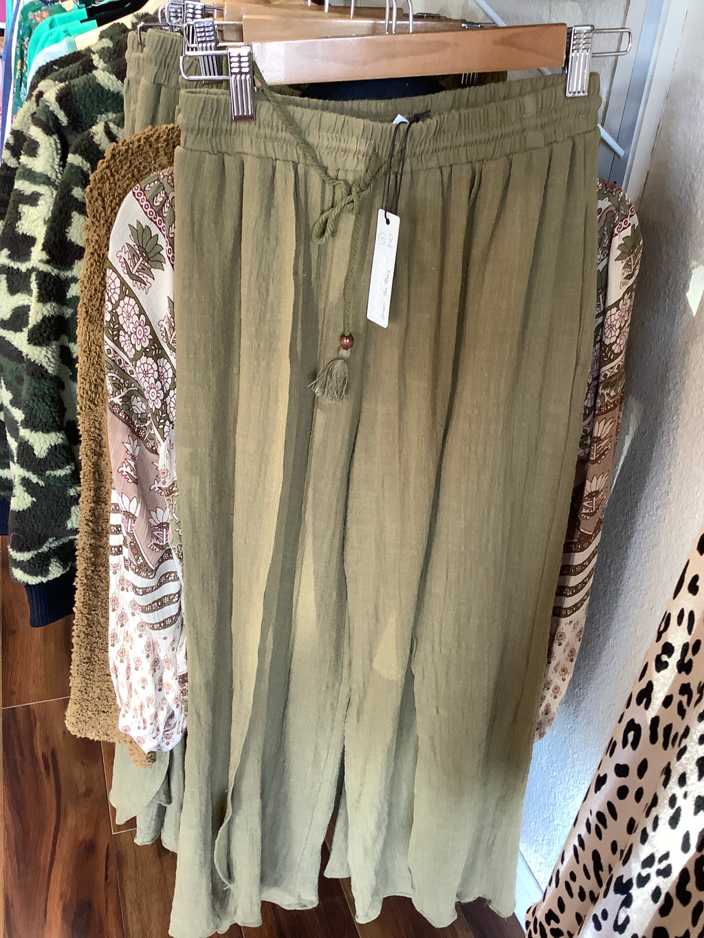 Oliv Green Pea Pant