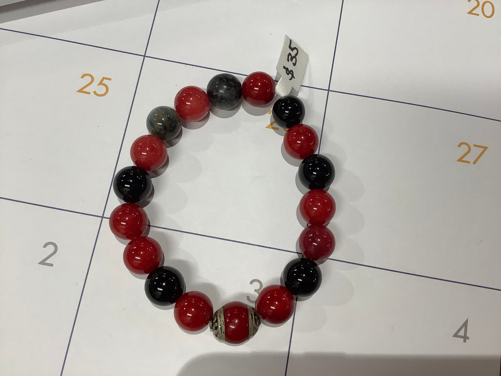 Coral onyx bracelet