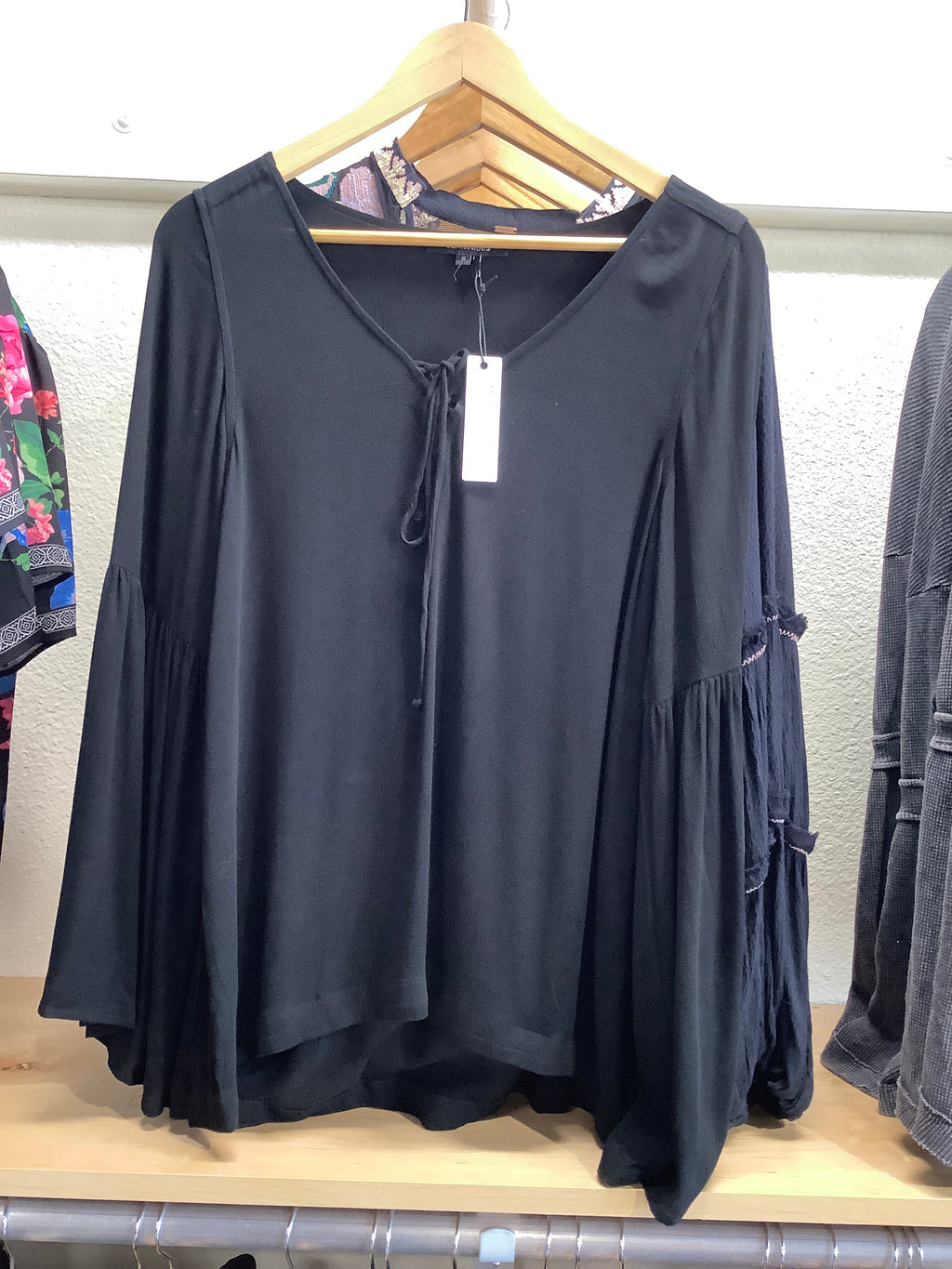 Oliv black bell sleeve top